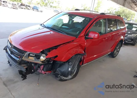 2018 Dodge Journey Crossroad z USA, uszkodzony, nr VIN 3C4PDCGG0JT166725